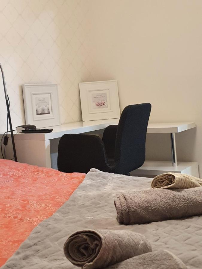 Apartamento Kaunis Valoisa 3 Krs Pikkukaksio Vantaa Koivukylae Exterior foto